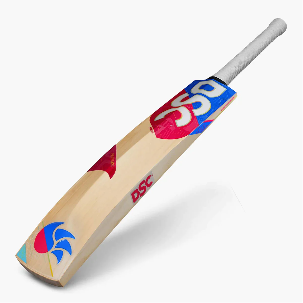 DSC Intense 1000 Cricket Bat - Image 2