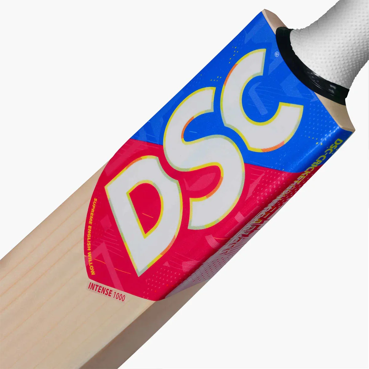 DSC Intense 1000 Cricket Bat - Image 3