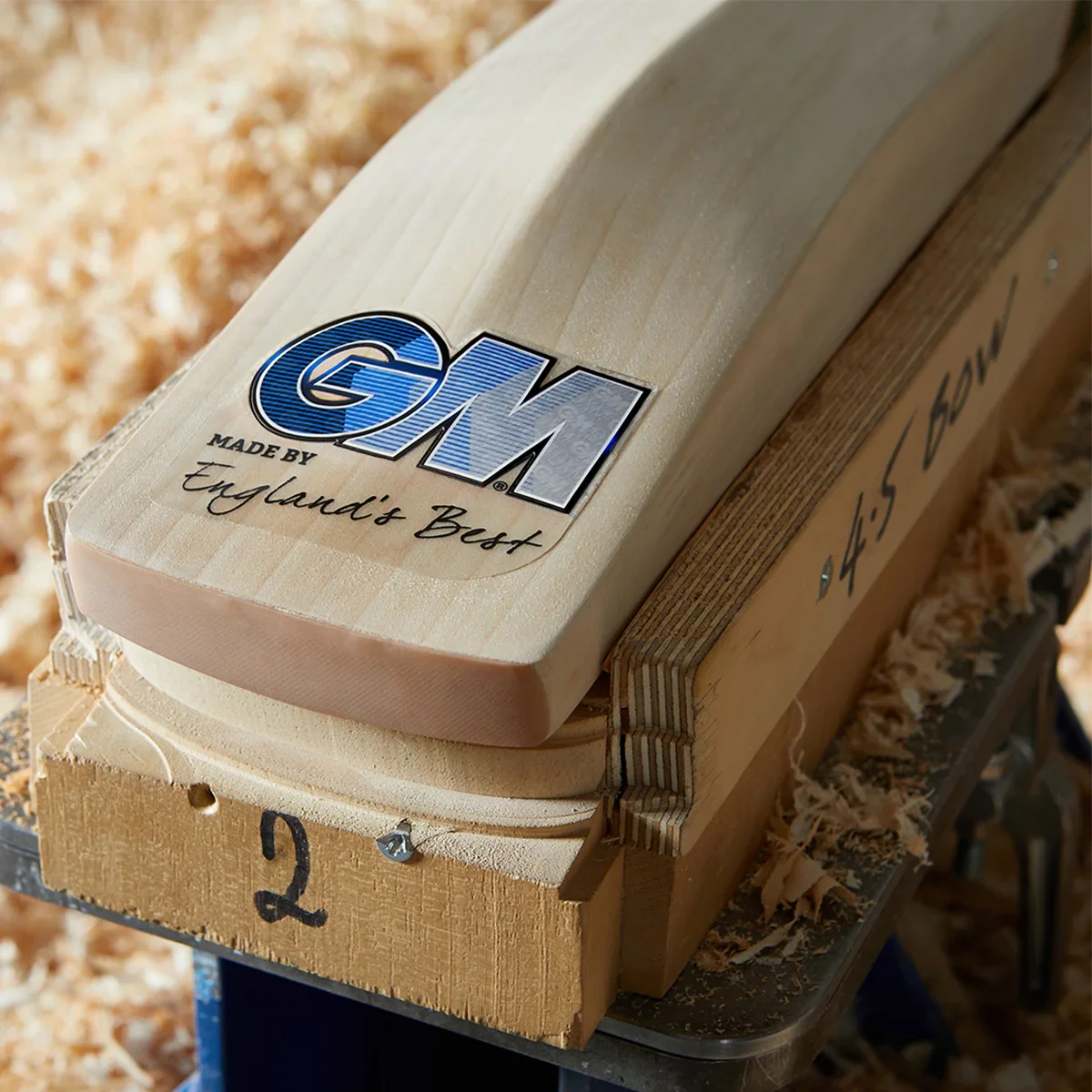 Gunn & Moore Jacob Bethell Players Edition Cricket Bat - Image 6