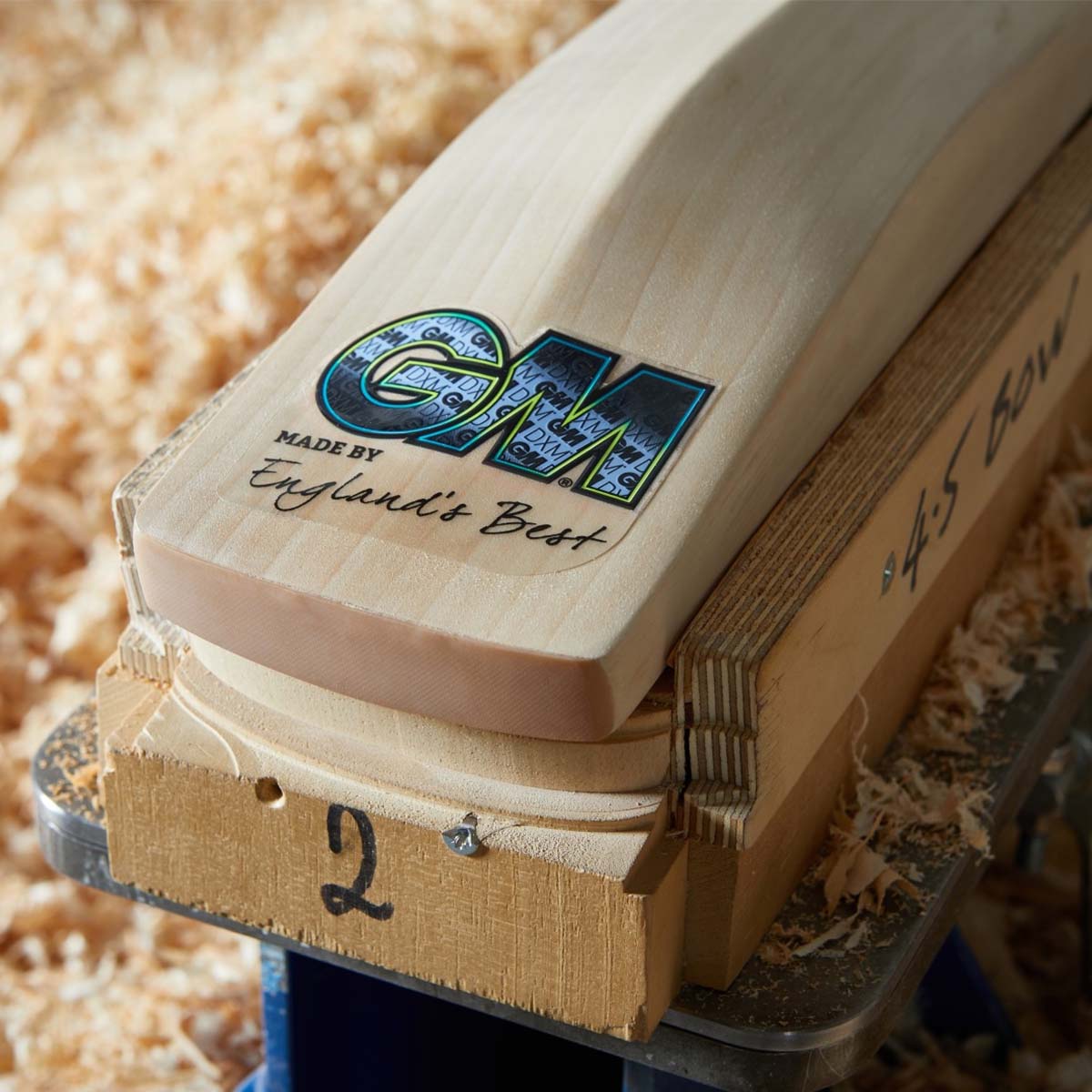 Gunn & Moore James Vince Players Edition Cricket Bat - Image 5