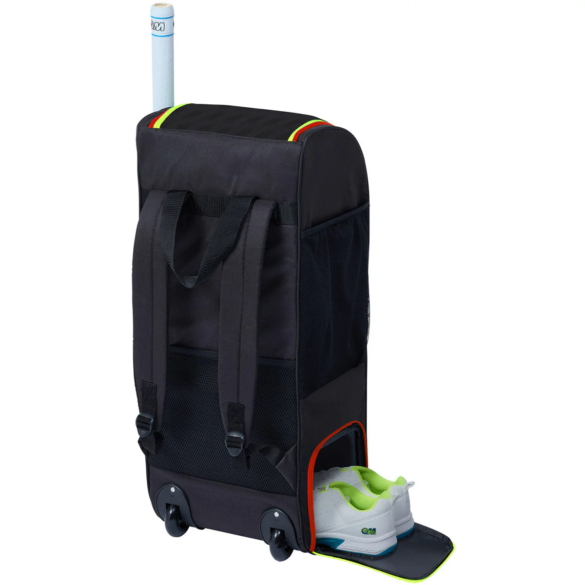 Gunn & Moore Rival Wheelie Duffle Cricket Bag - Image 4