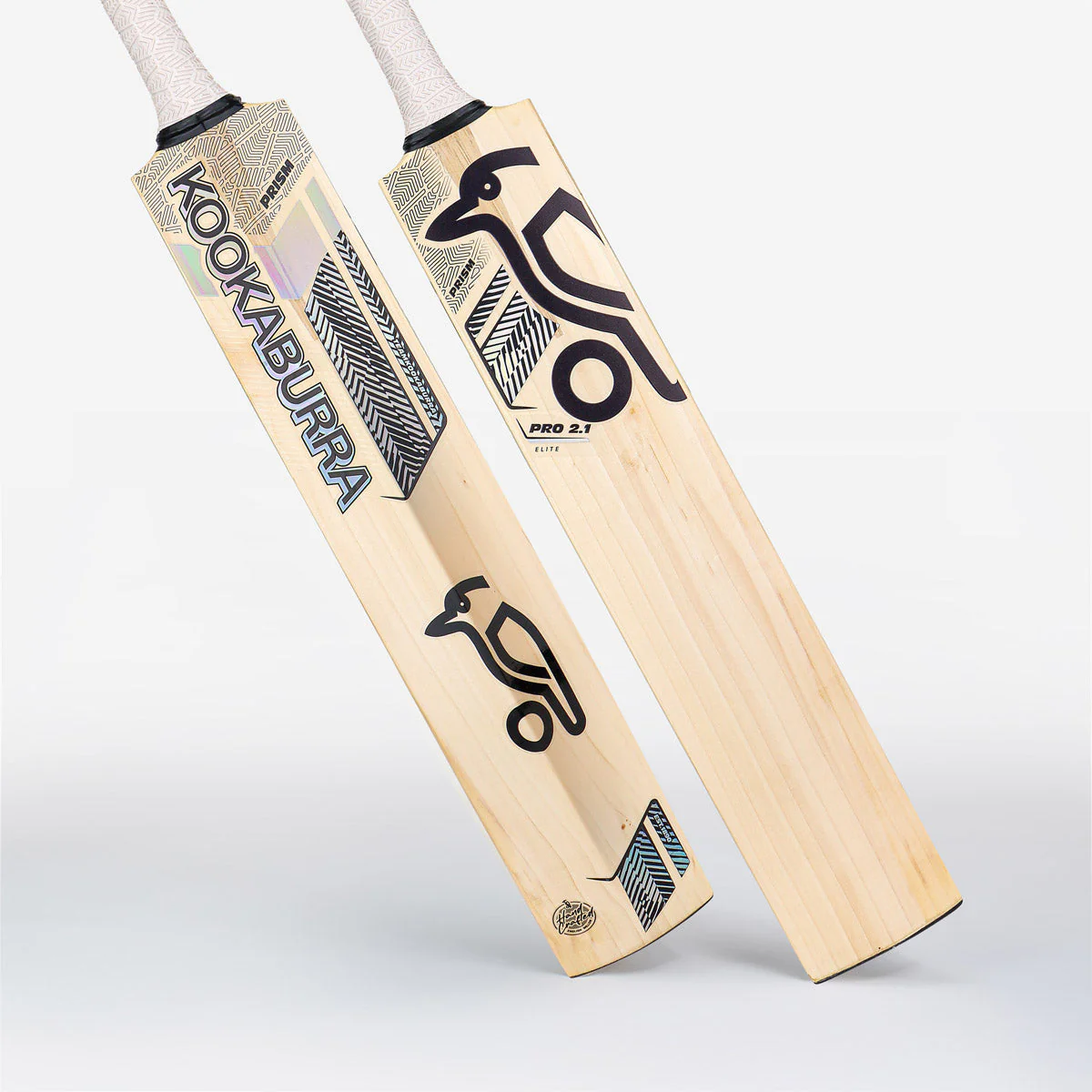 Kookaburra Prism Pro 2.1 Elite Junior Cricket Bat - Image 14